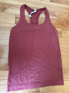 Lululemon Seamless Racerback Tank Top  size 6
